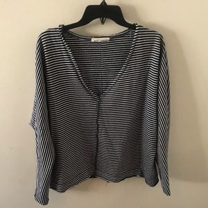Stripped Long Sleeve V-neck Top